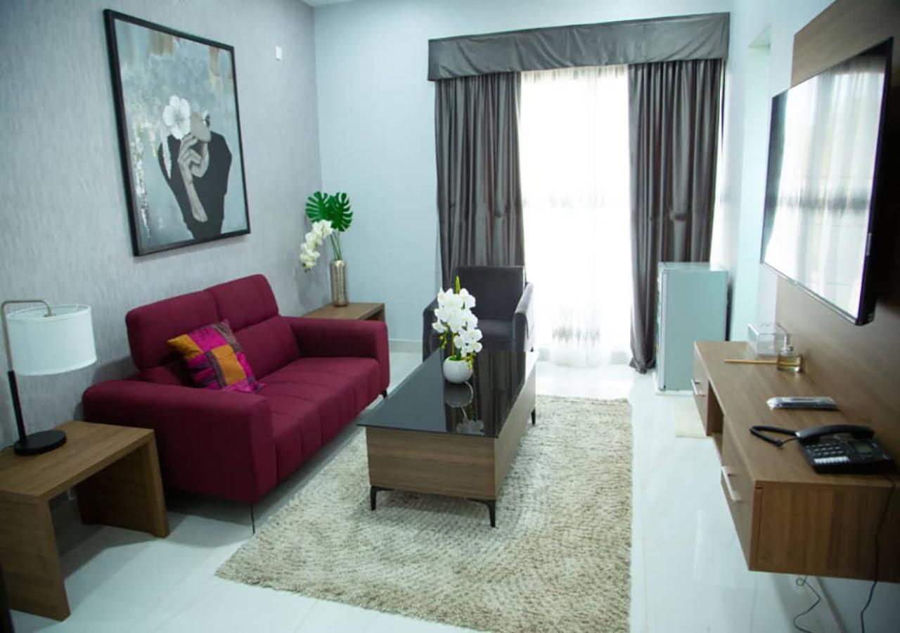 Onyx Hotel Yamoussoukro Bagian luar foto